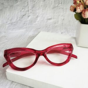 Lumière red cat-eye eyeglasses