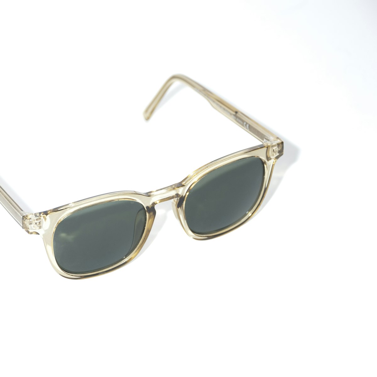 Nyx cat-eye sunglasses